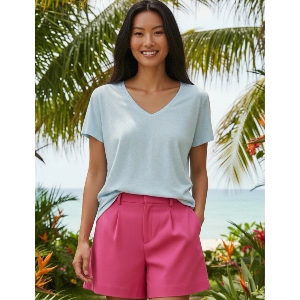 New Lilly Pulitzer Etta V Neck Tee Size Large L Light Blue Solid T Shirt RARE
